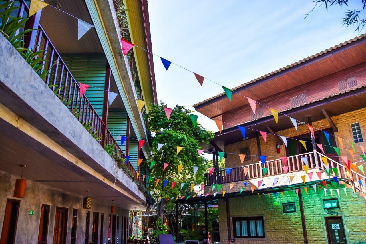 Araya Boutique Hotel Thongsala Exterior photo